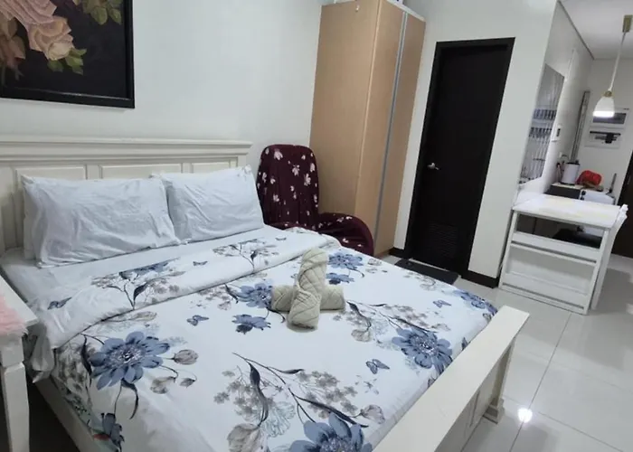 A&g Condotel Right Across Naia T3 * Manila