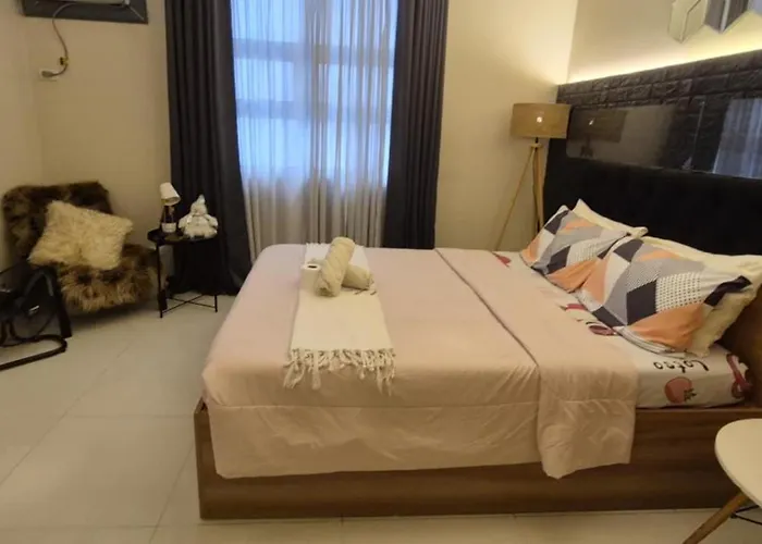 A&g Condotel Right Across Naia T3 Apartment Manila